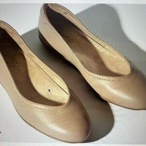Naturalizer Vivienne Ballet Flat Shoes